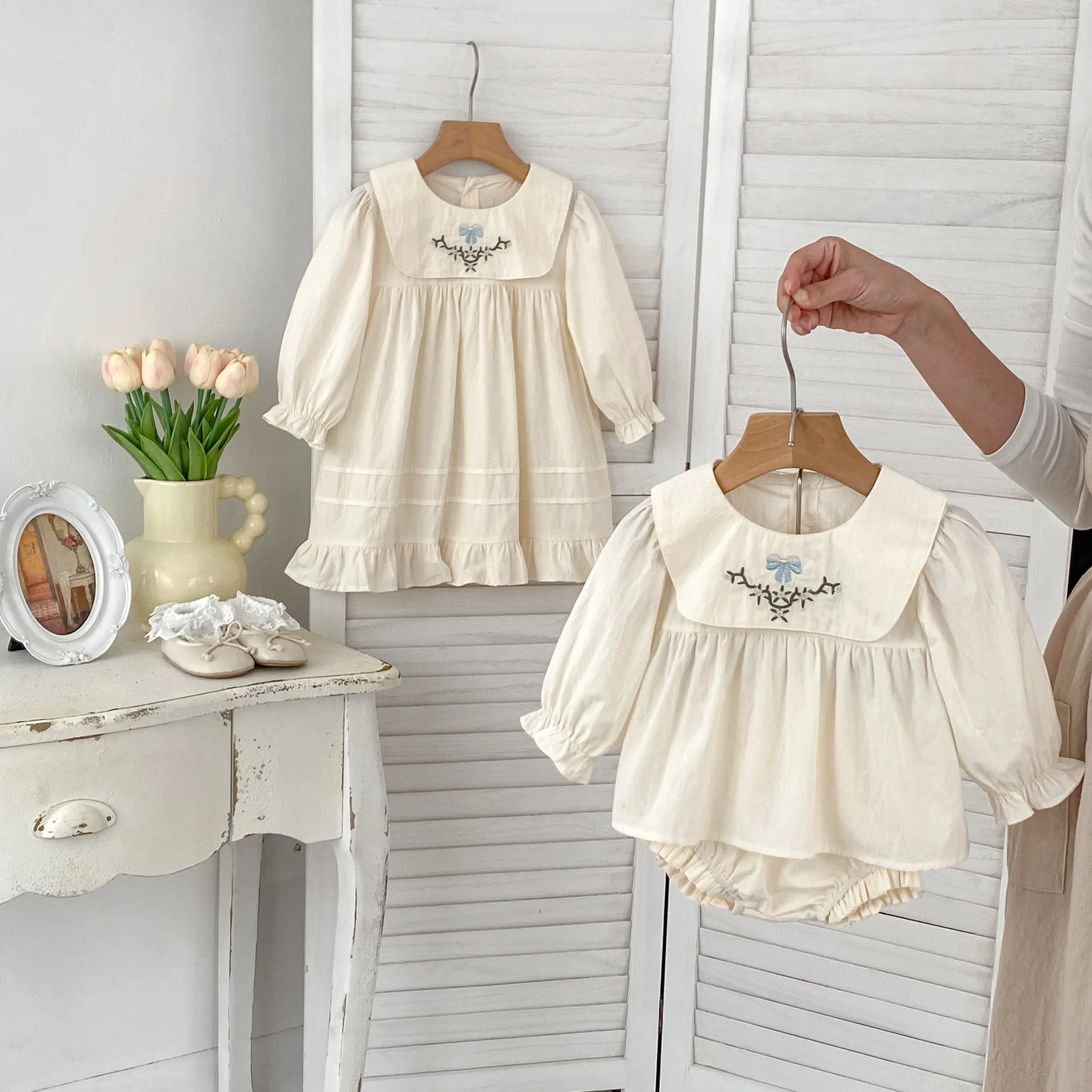 

Sister Clothing Autumn Baby Girl Clothes Simple Embroidery Lapel Collar Shirt+Shorts 2Pcs Outfit Sets Or Girls Puff Sleeve Dress