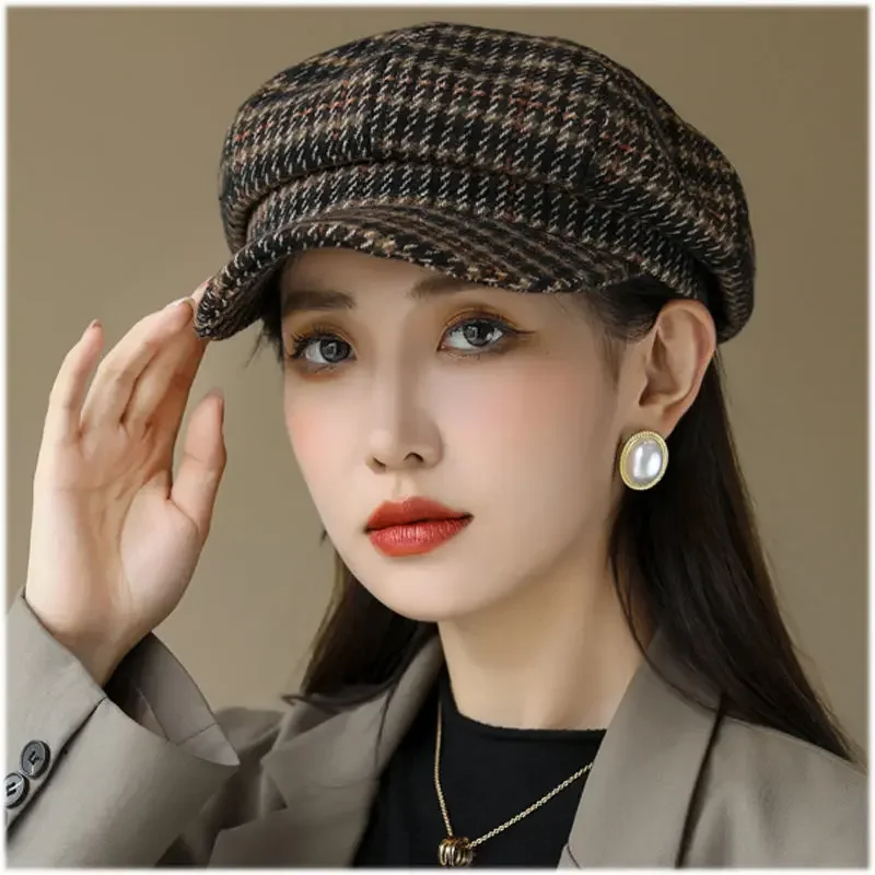 Autumn and Winter New Ladies Octagonal Hat Painter Big Face British Korean Version Beret Fashion Soft Top Short Brim Plaid Cap