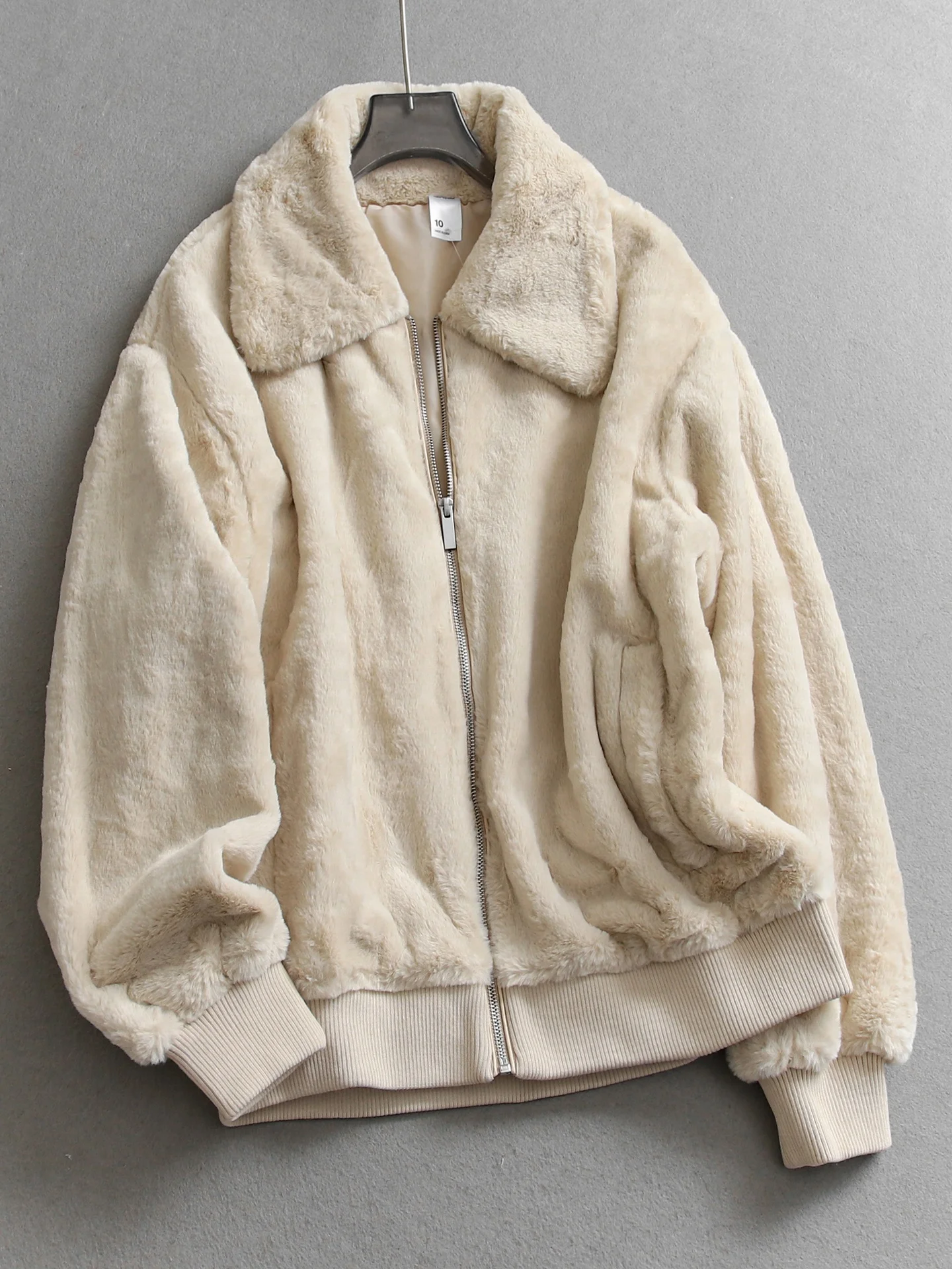 

Thickened Long Sleeve Pure Color Faux Fur Collar Casual Women's Jacket Comfortable Loose Fit Zipper Closure Casual Style Coat
