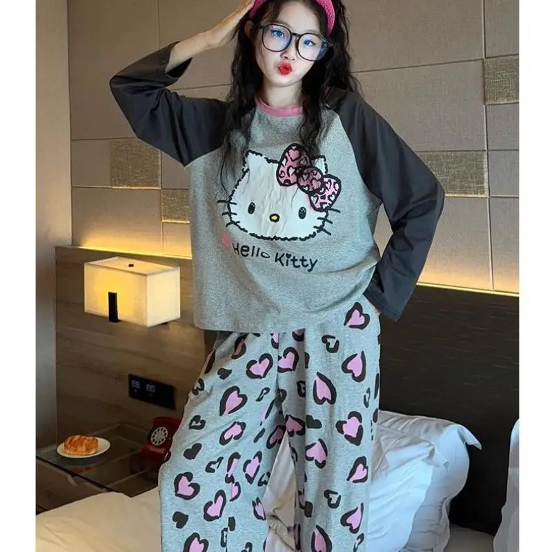 

Hot Sanrio Girl Pajama Set Hello Kitty Kawaii Spring and Autumn Round Neck Long-Sleeved Tops Pants Children's Clothing 2-Piece
