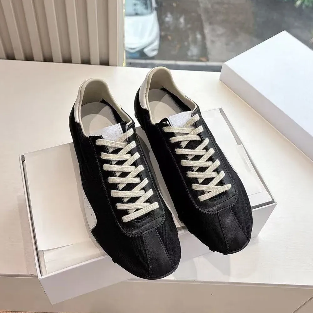 

2025 Autumn/Winter New Leather Ballet Training Shoes for Women Canvas Sneakers Casual Sports Shoes Waffle Agon Shoes