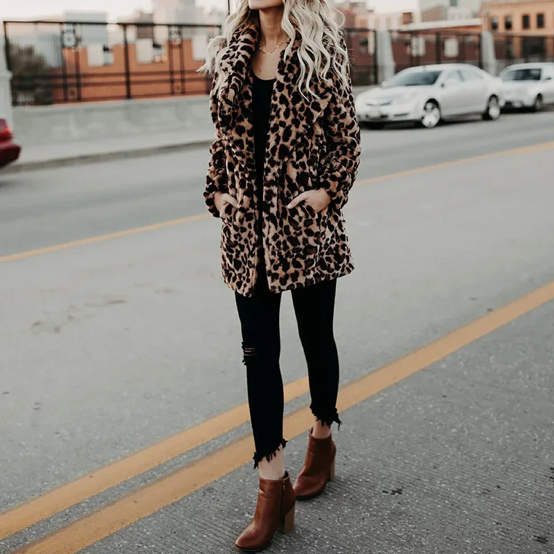 Abrigo de piel sintética de lujo para mujer, chaqueta de piel Artificial de manga larga, prendas de vestir exteriores de leopardo, ropa suelta de felpa, moda de invierno, 2022