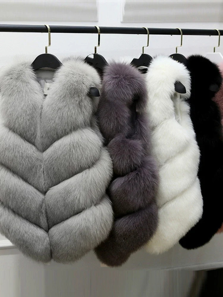 2024 Winter Fox Fur Jacket Women Short Artificial Fur Coat Elegant Female Warm Vest