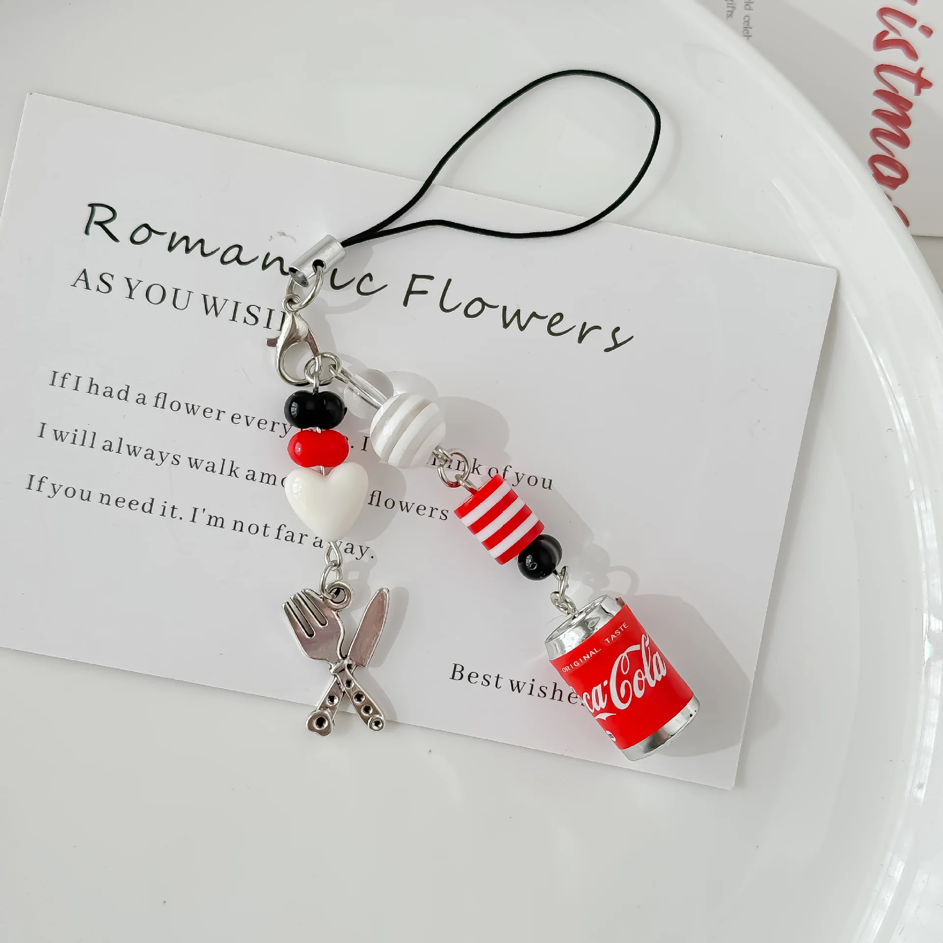 Nuovo Coca Cola Bead Ciondolo Love Phone Corda Supporto per fotocamera Accessori per catena Portachiavi Regalo Commercio all'ingrosso
