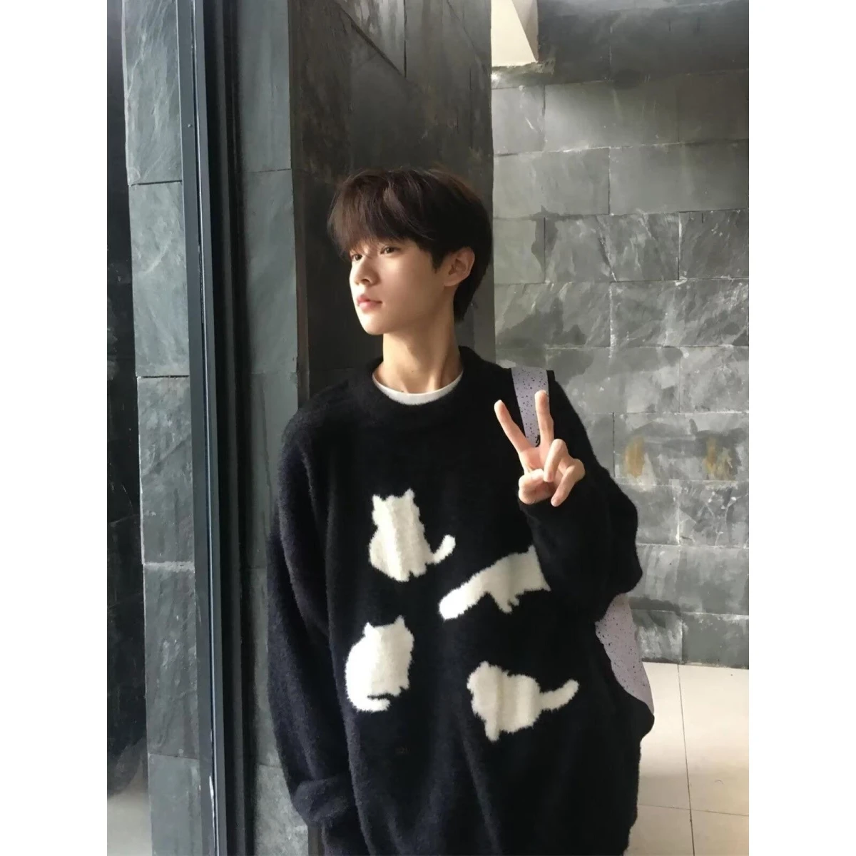 

Slim Fit round Ne Knitted Sweater Trendy Men's Faion Autumn Winter Base irt New 2025 Sli Quali M Top