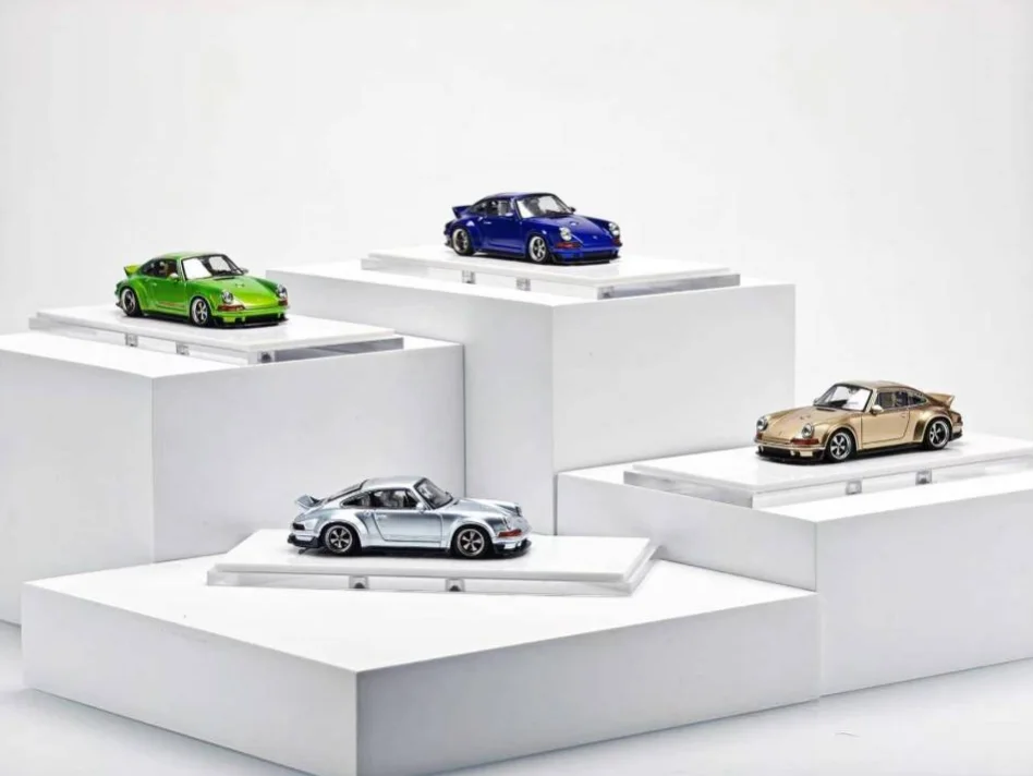 ZM Singer DLS 1:64 Alloy Car Model Ornament Collector's Item Sapphire Blue