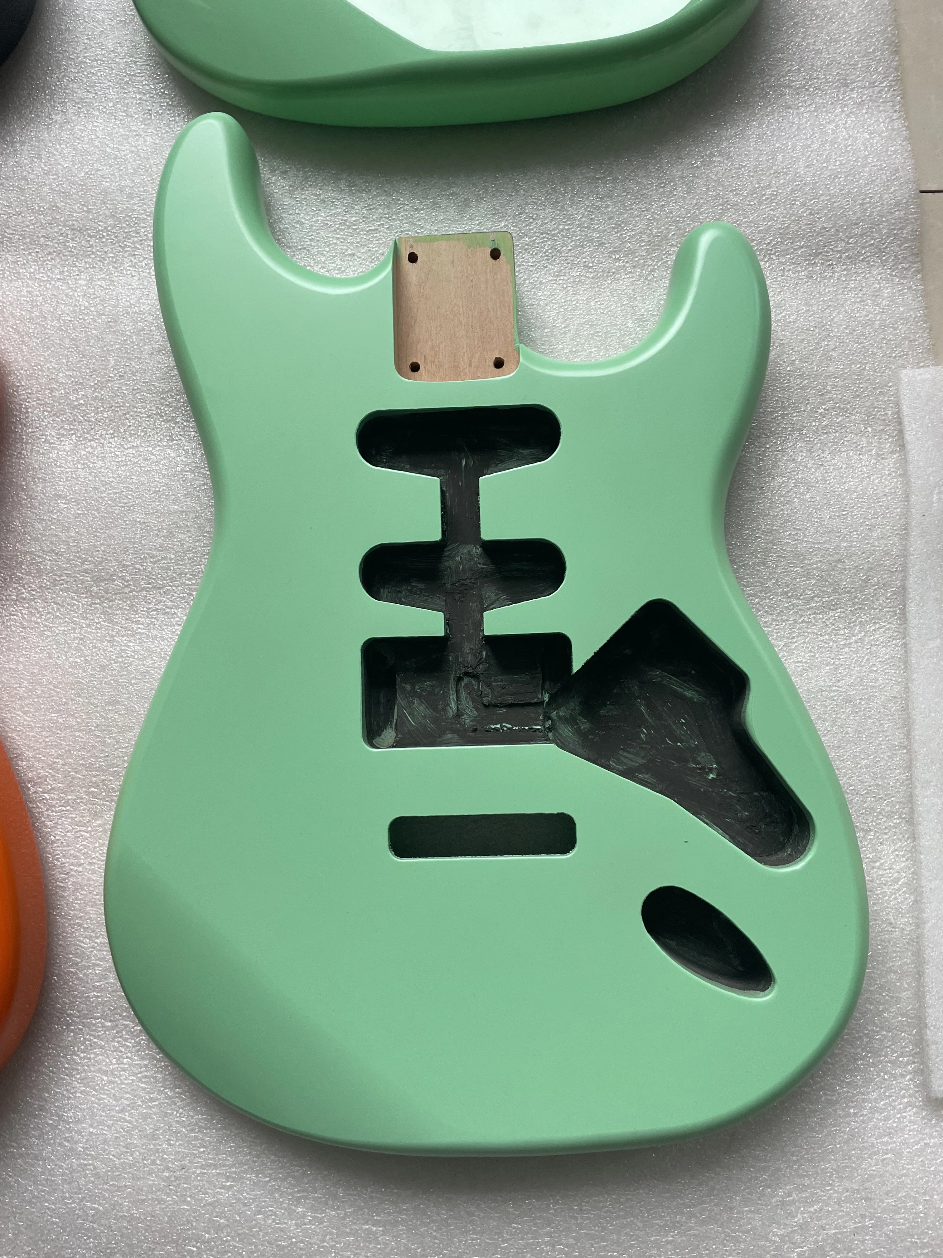 Alder Wood Electric Guitar Body, Blank Nitro Lacquer, Matt Finished Luthier, DIY, SSH, HSH, SSSS, High Quality, Brand New