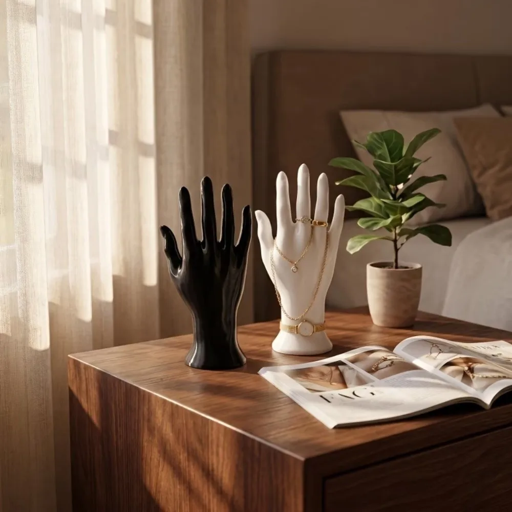 3D Printed Jewelry Display Hand Model Elegant 15cm Mannequin Hand Model Durable Realistic Ring Organizer Desktop Ornament