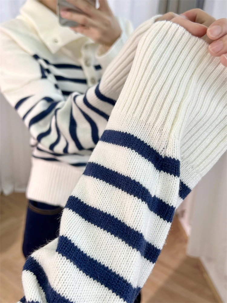 Pullover top Blue and white striped knitted sweater fashionable metal buckle long sleeved  M Home 2024 autumn new item