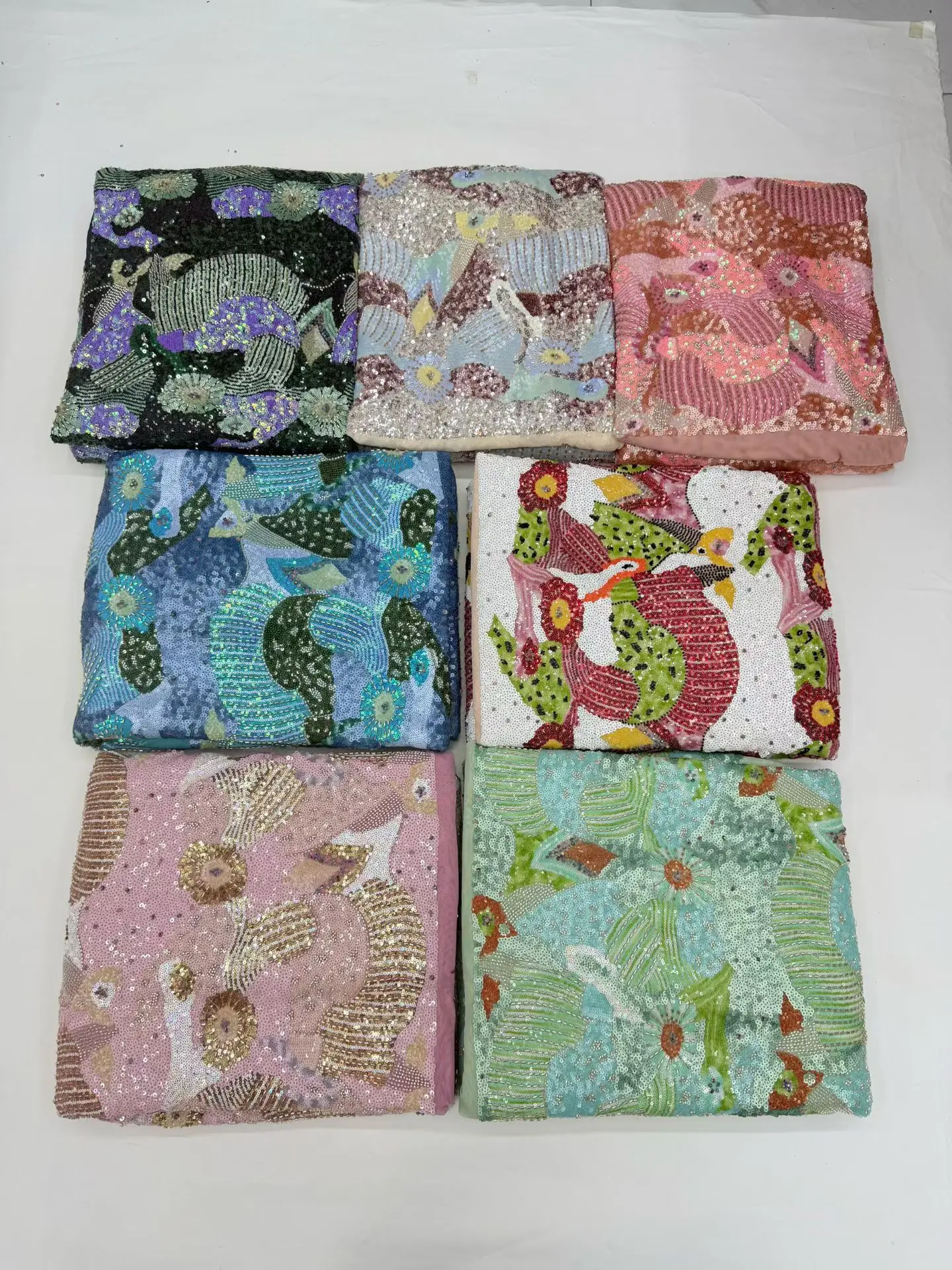 

Африканские и французские кружевные ткани в метрах, 5 ярдов, розовые сетчатые тюлевые ткани с пайетками и бисером, подходят для дизайна свадебных платьев.