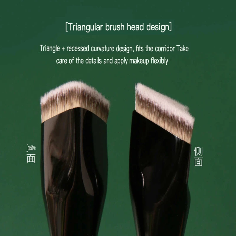REVERSE Phantom M104 Triangular For Liquid Foundation, Seamless And Non-Powder-Absorbing Foundation Brush
