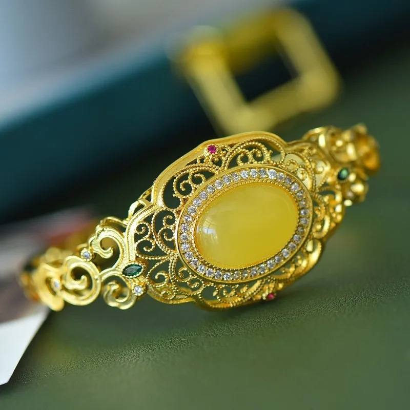 

Exquisite Copper Inlaid Natural Beeswax Fashion Versatile Bracelet