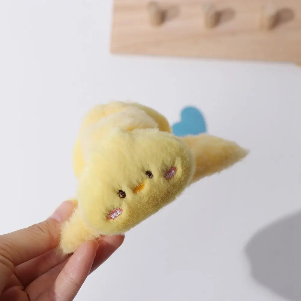 

Sweet Panda Hair Claw Acrylic Frog Animal Shark Clip Geometric Large Size Winter Cross Hair Clip Party