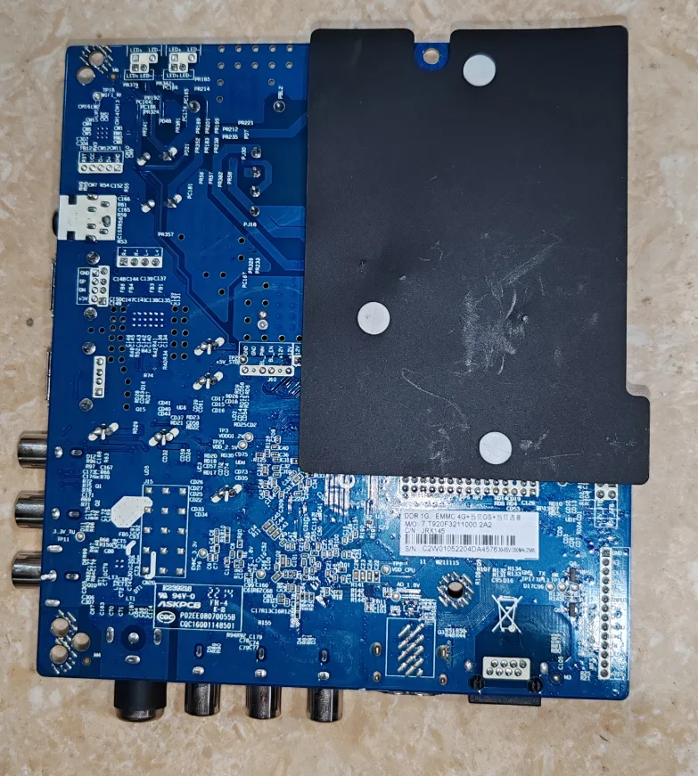 Placa base de TV tres en uno, CV920-F32, fotos físicas, probada bien para 35-65v, 350ma, 25w