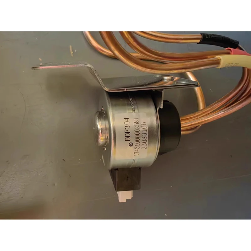 dc12v-2-way-3-way-reversing-valve-for-midea-17431000002581-1743100000014-refrigerator-parts-replacement