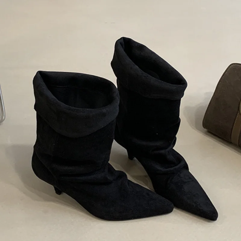 

Women's Frosted Low-heeled Boots Fashion Retro Brand Short Boots Pointed Stiletto Boots Pleated Ankle Boot Folded Hem Short Boot