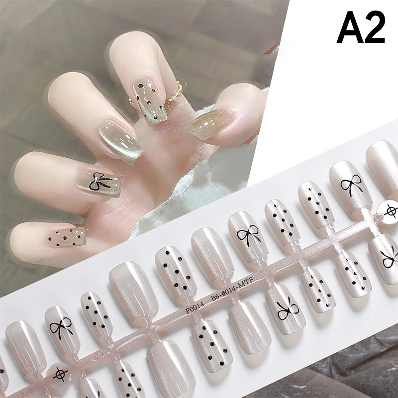 Cute Graffiti Fake Nail Cartoon Puppy Rabbit Love Heart Wearable Short Fake Nails Full Cover Finished False Nails Press On Nails