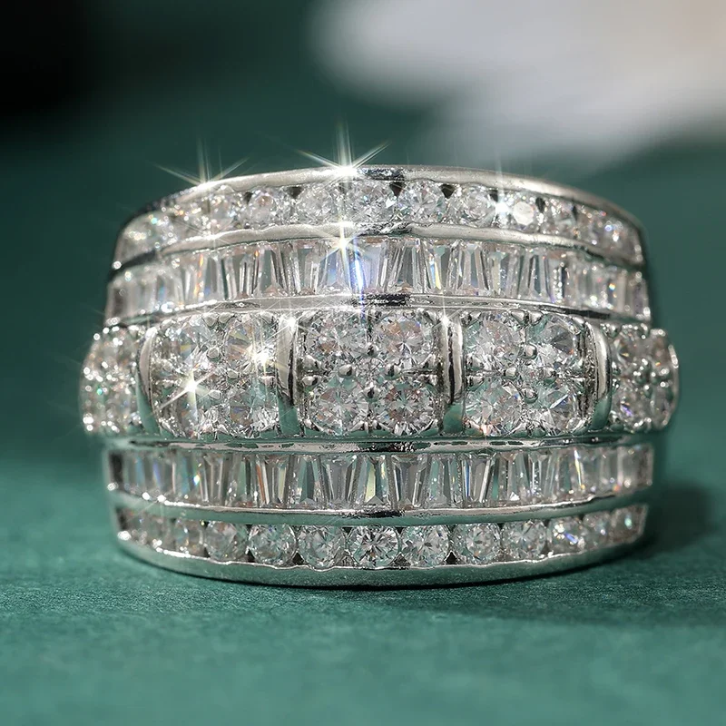 Fashion Sparkling Multilayer Synthetic Zirconia Dazzle Wide Ring for Women Elegant Luxury Festival Anniversary Jewelry Accessory