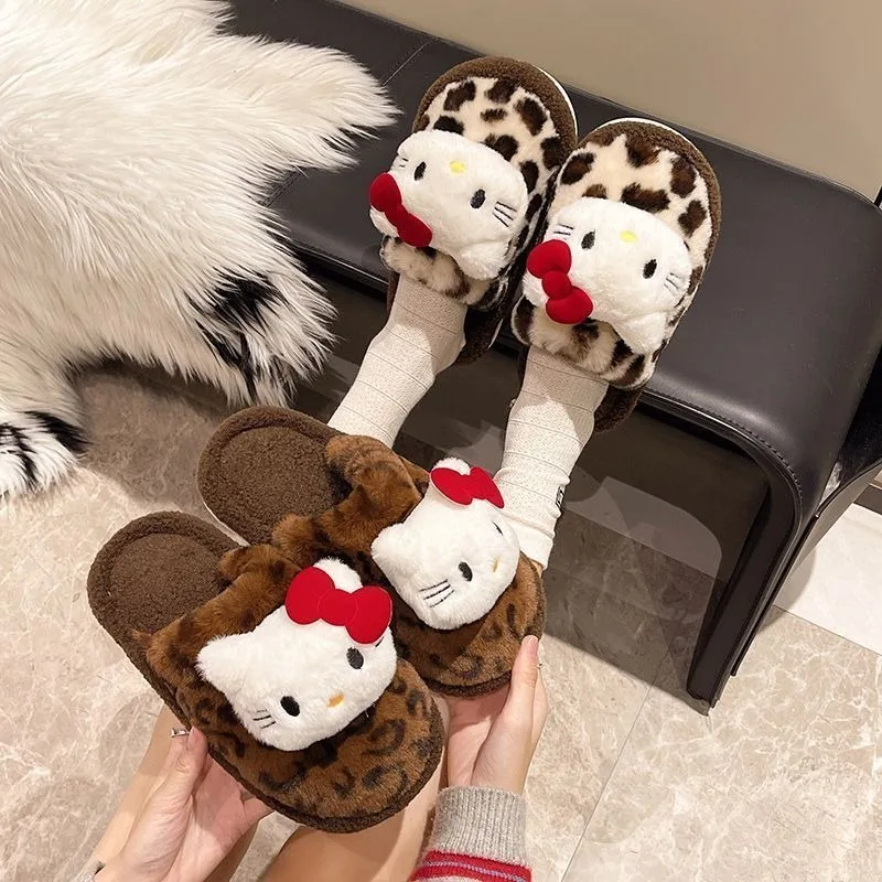 

MINISO SANRIO Хлопковые тапочки «Hello Kitty», модный тренд, осенне-зимняя одежда с сердечками для девочек на улице, с леопардовым принтом, толстая подошва