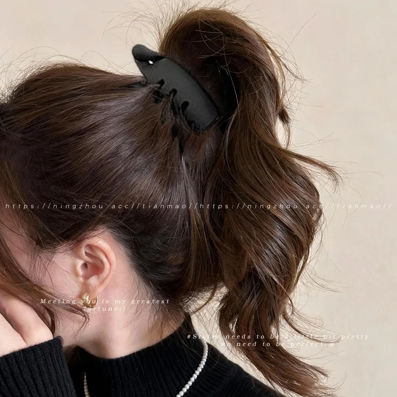 Winzige Bananenklammern, modische vertikale Kunststoffklammern für Damen, elegante Haarnadeln für hohe Pferdeschwänze, Twist-Clips, einfache Haaraccessoires – Detail 3