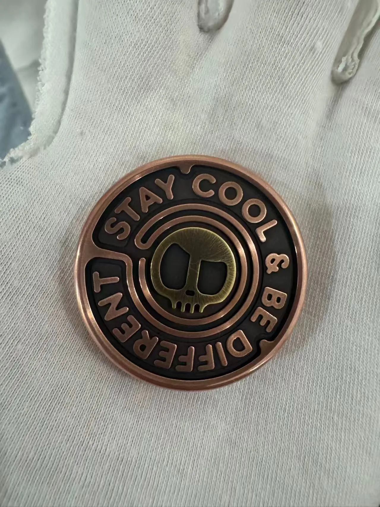 

Пурпурная медная монета Lautie Sam EDC, декомпрессионная игрушка