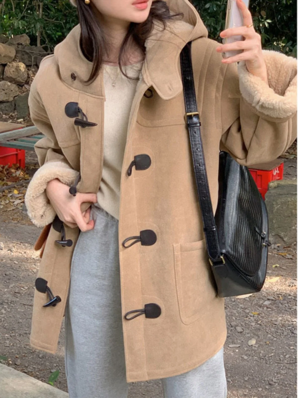 

Autumn Winter Thiened Fce Lined Hooded Coat Women's Vintage Korean Sle Button up Casual Outerwear Long Sve Midi Coat