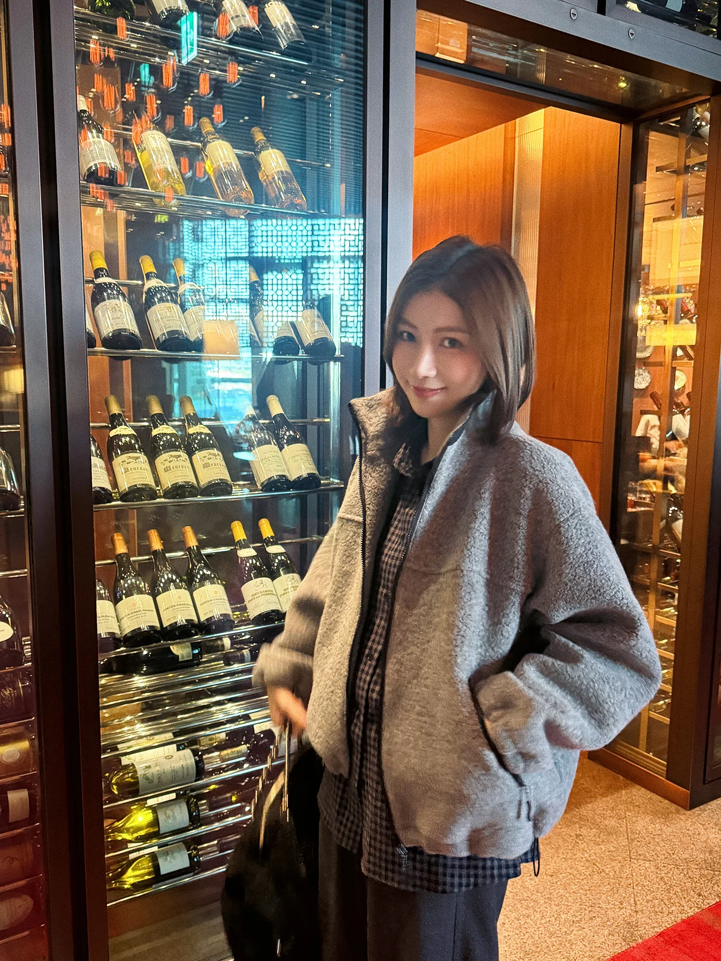 

Утепленная хлопковая куртка для женщин: повседневный стиль, простой дизайн, теплая, из хлопка и альпаки, в корейском стиле