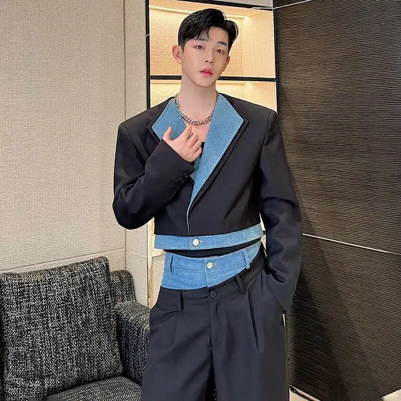 Abito da uomo alla moda in denim impiombato con colori a contrasto, blazer in due pezzi, set di pantaloni larghi dritti a vita alta