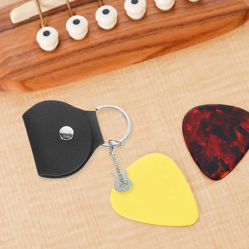 

4Pcs Guitar Pick Holder Storage Case Pendant Keychain Portable Wear-Resistant Guitar Pick Bag Organizer Travel Gift