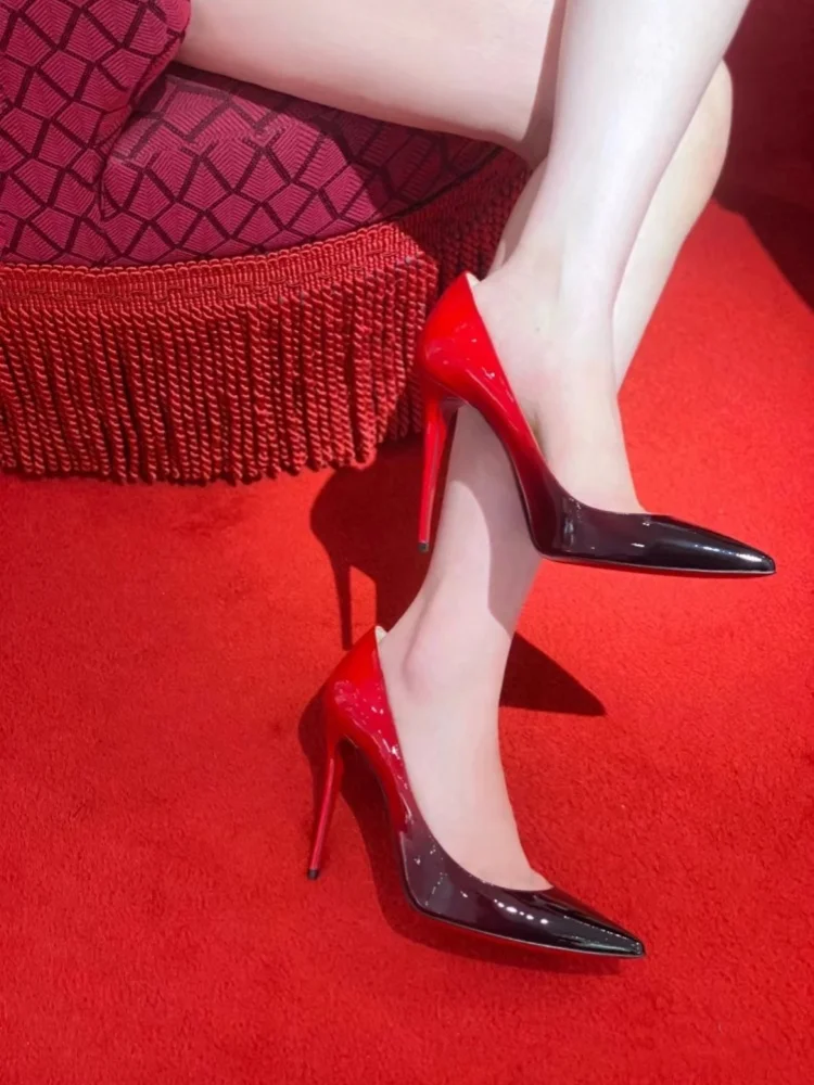 Zapatos de tacón alto con suela roja degradada para mujer, calzado sexy de charol puntiagudo de 12cm, sin tirones, novedad de 2024