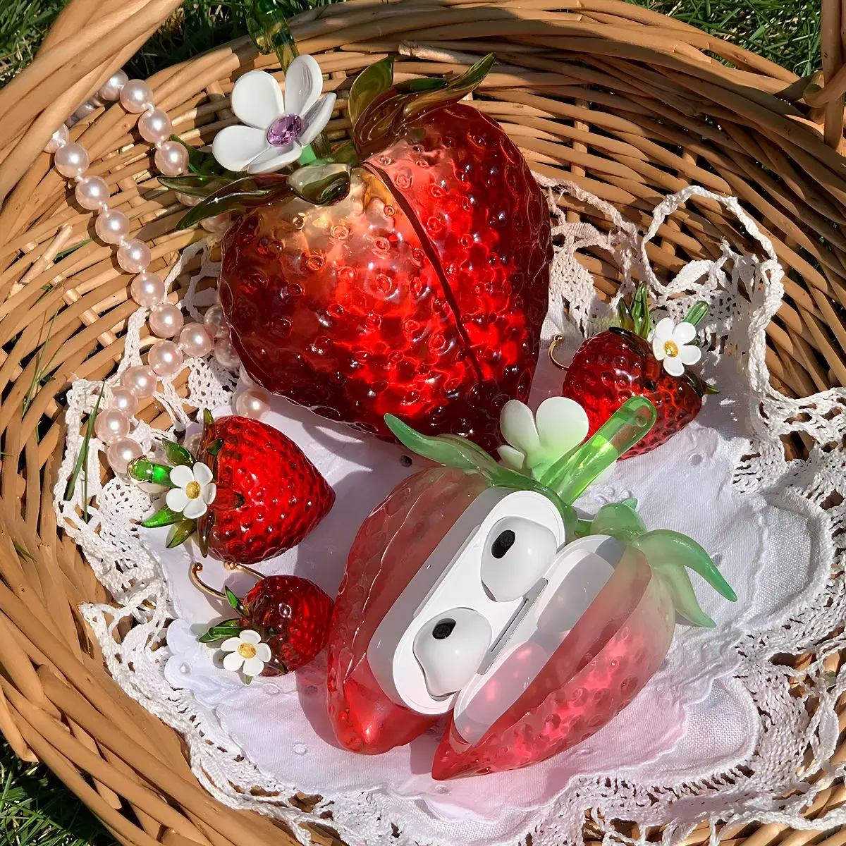 

Transparent Strawberry AirPods Case Cover | Hand-Painted UV Coated Cute Fruit Earphone Case for AirPods Pro/AirPods 4/AirPods Pr