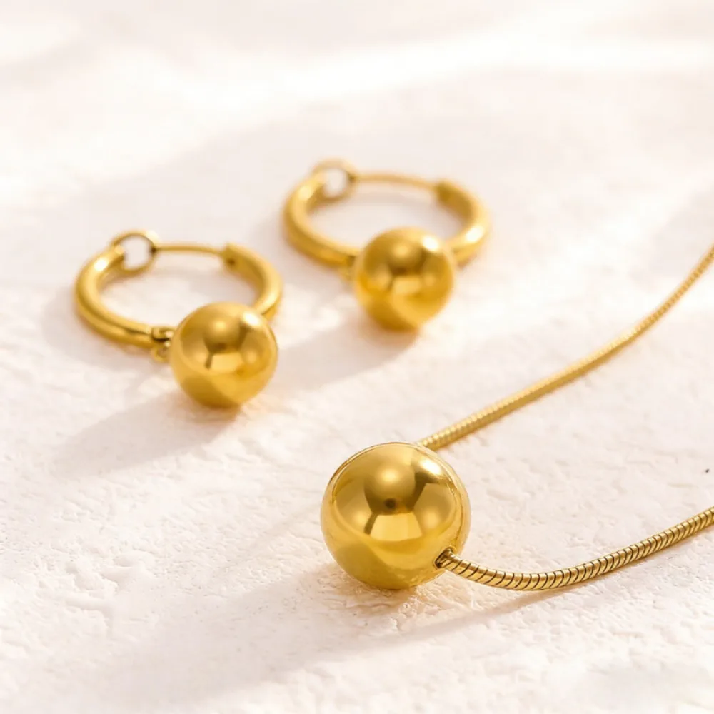 3Pcs Minimalist Luxury Modern High-End Necklace and Earrings, Bone Chain Single Bead Necklace, Dangling Single Bead Earrings, with Clean Lines and a Minimalist High-End Feel, the First Choice for Office Work, Campus Outings, Couple Dates, and Girls' Gatherings