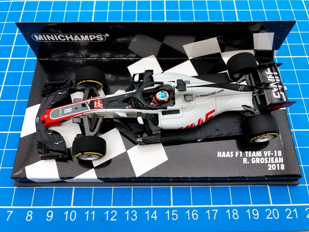 Minichamps 1:43 F1 VF18 2018 Romain Grosjean Simulation Limited Edition Resin Metal Static Car Model Toy Gift