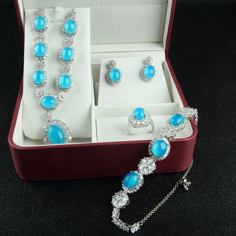 

Chalcedony Deluxe Set Thick Rope Necklace Bracelet Earrings Ring Four-piece Set