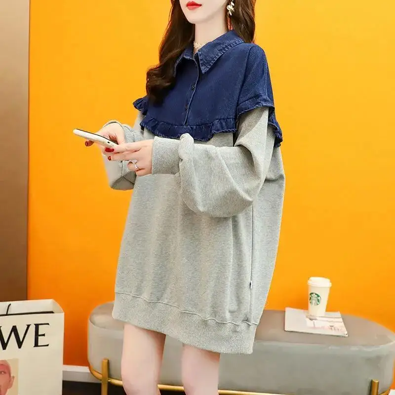 2023 New Spring and Autumn Thin Korean Version Loose Fitting Long Sleeved Design, Niche Denim Patchwork Polo Neck Sweater