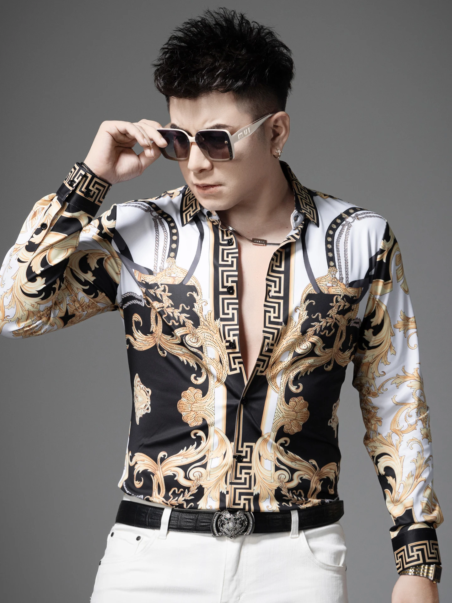 

Мужская повседневная рубашка с цветочным принтом и длинным рукавом, осенняя модная модель, не требующая глажки, из полиэфирного волокна, приталенного кроя, для молодежи