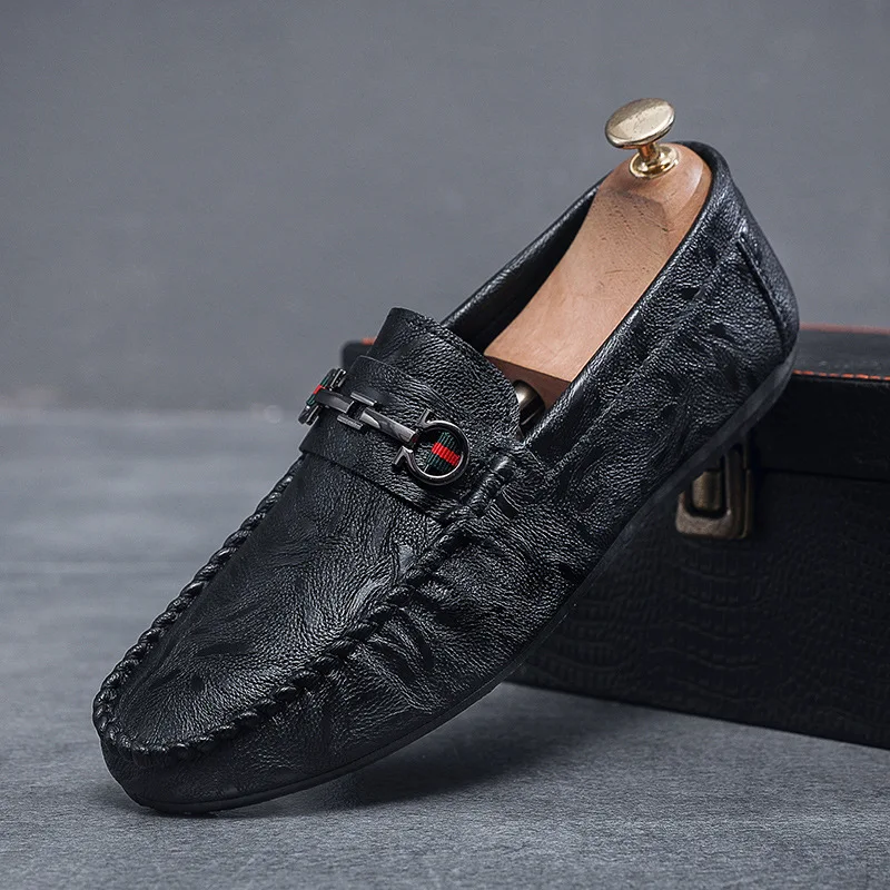 2026 Fashion Men's Loafers Comfortable Low-top Driving Slip-on Flat Shoes Lightweight Soft-soled Casual Shoes Zapato Para Hombre