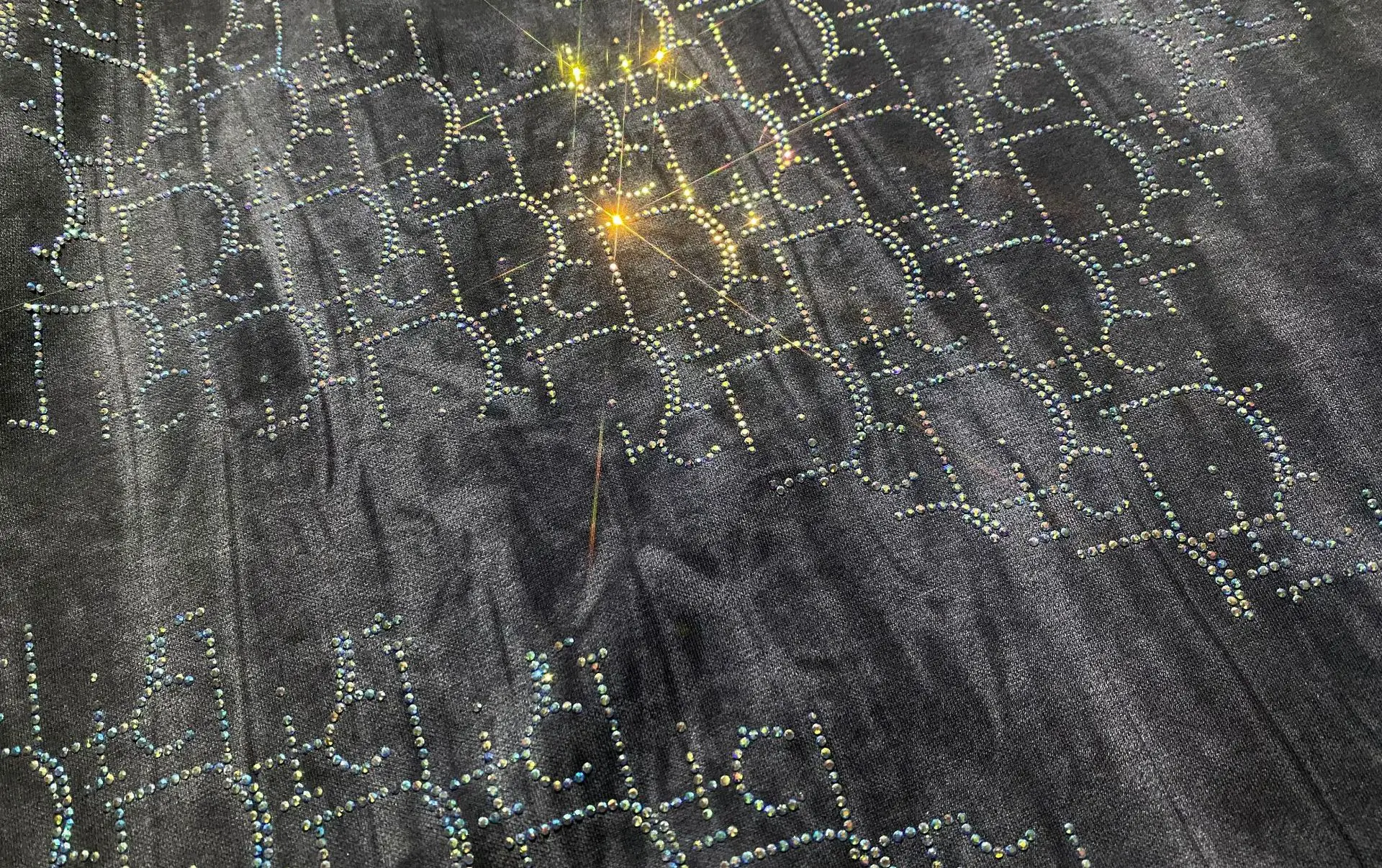 Otoño Invierno de manga larga para mujer suéteres con capucha moda patrón de letras diamantes sudaderas sueltas jerseys ropa de mujer