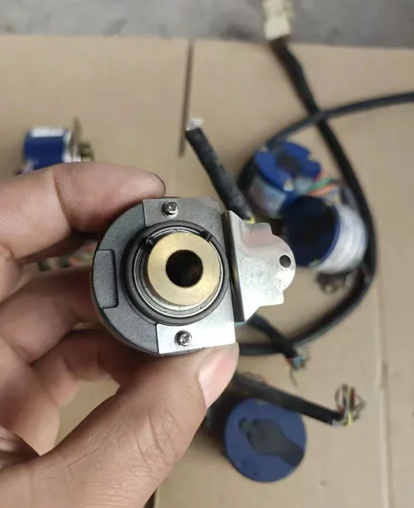 ZKD-30B-250BM0.25/4P-G05-B  tested ok Encoder Functionally intact