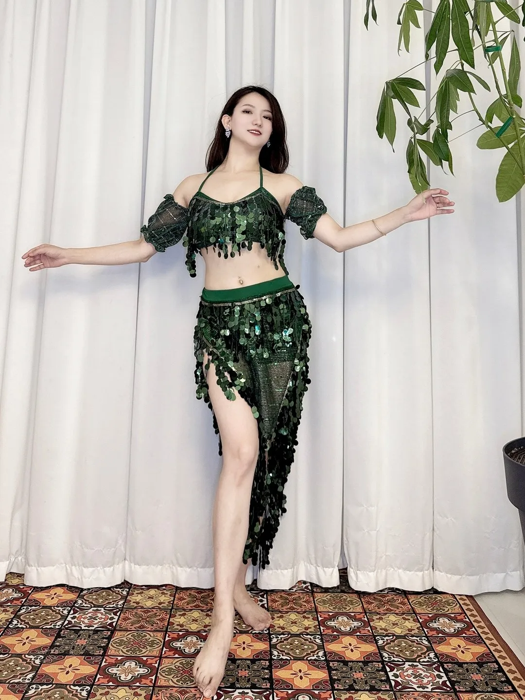 

Костюм для занятий танцами живота, комплект для восточных танцев 2025: темно-зеленый костюм с пайетками в стиле Heavy Industry, белый комплект для начинающих