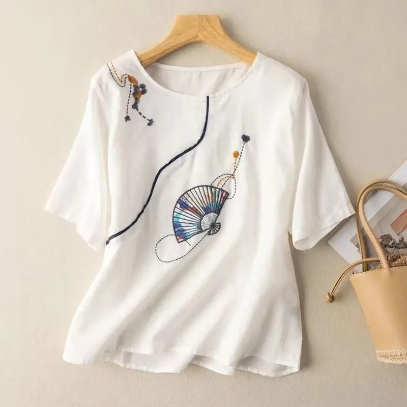 Cotton Linen T Shirt Women Casual Vintage Embroidery T-shirt Loose Short Sleeve Ethnic Blouse Summer Trend Thin Aesthetic Tshirt