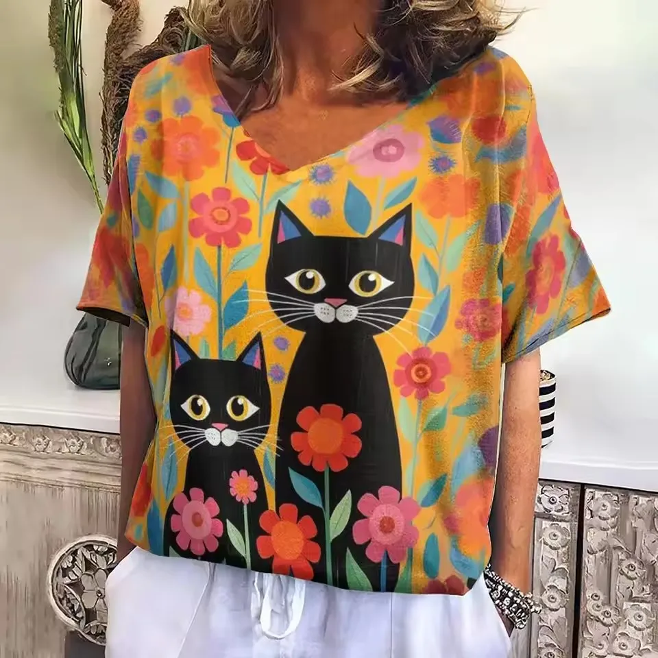 

Retro T-Shirt Women's V-Neck Cartoon Cat Summer Casual Fashion Short Sleeve Tops Streetwear T-Shirts Oversize Women's Clothing