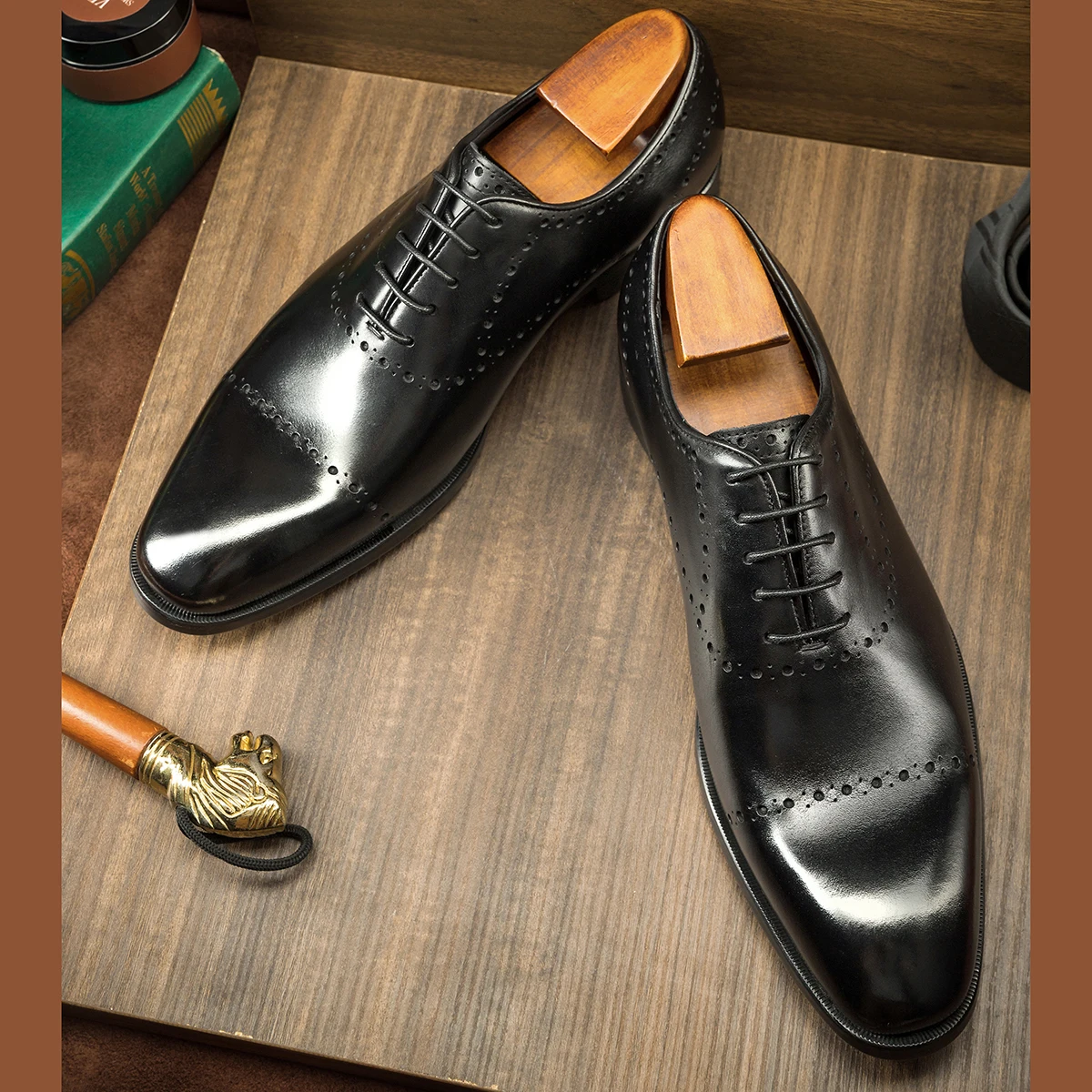 

Hanmce Men's Oxfords Shoes Leather Business Formal Dress Shoes High Quality Luxury Men Genuine Leather Shoes