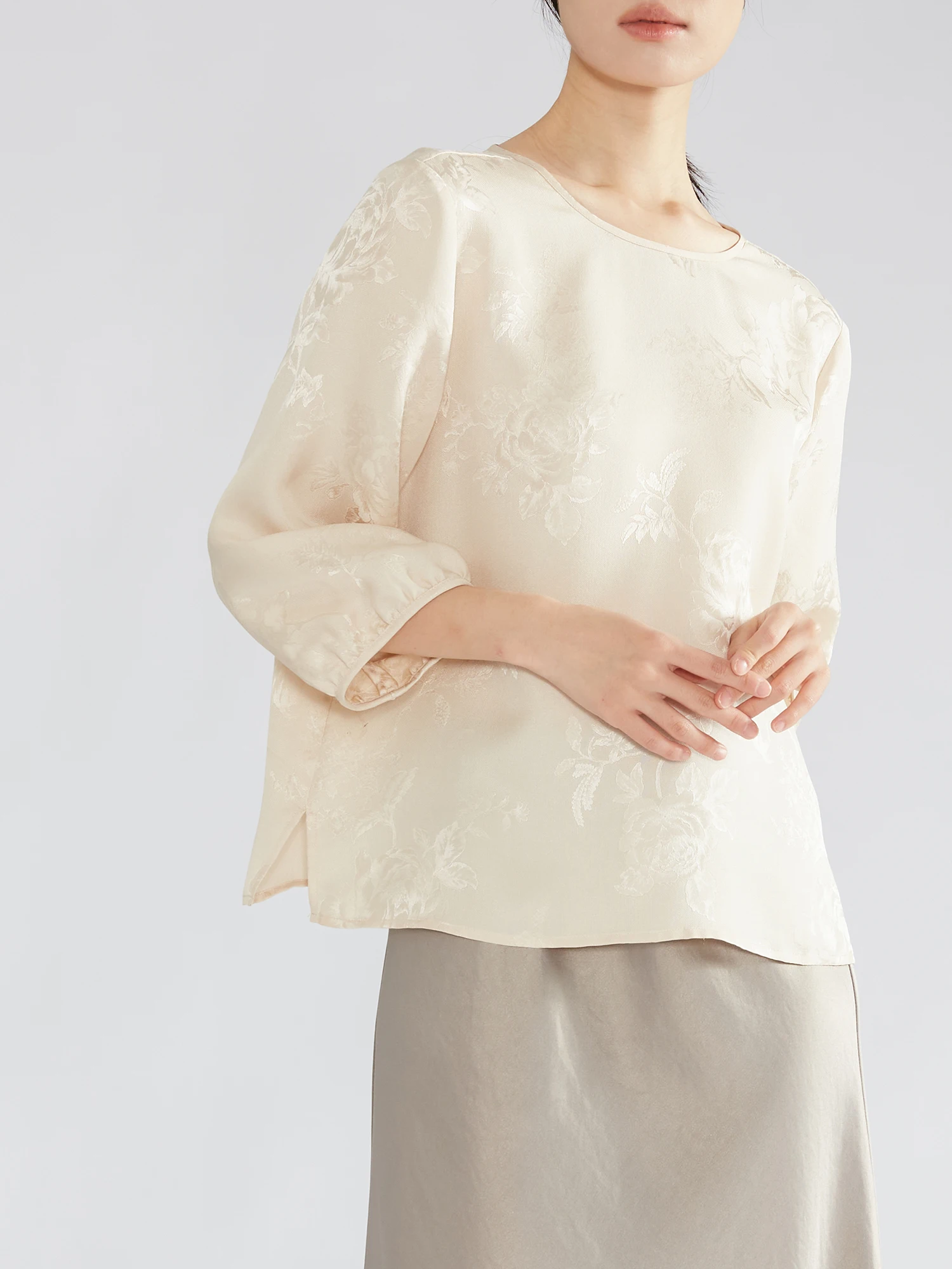 

Шелковая повседневная футболка THQUE с круглым вырезом, свободного кроя, с классическим узором, для женщин, весна-осень