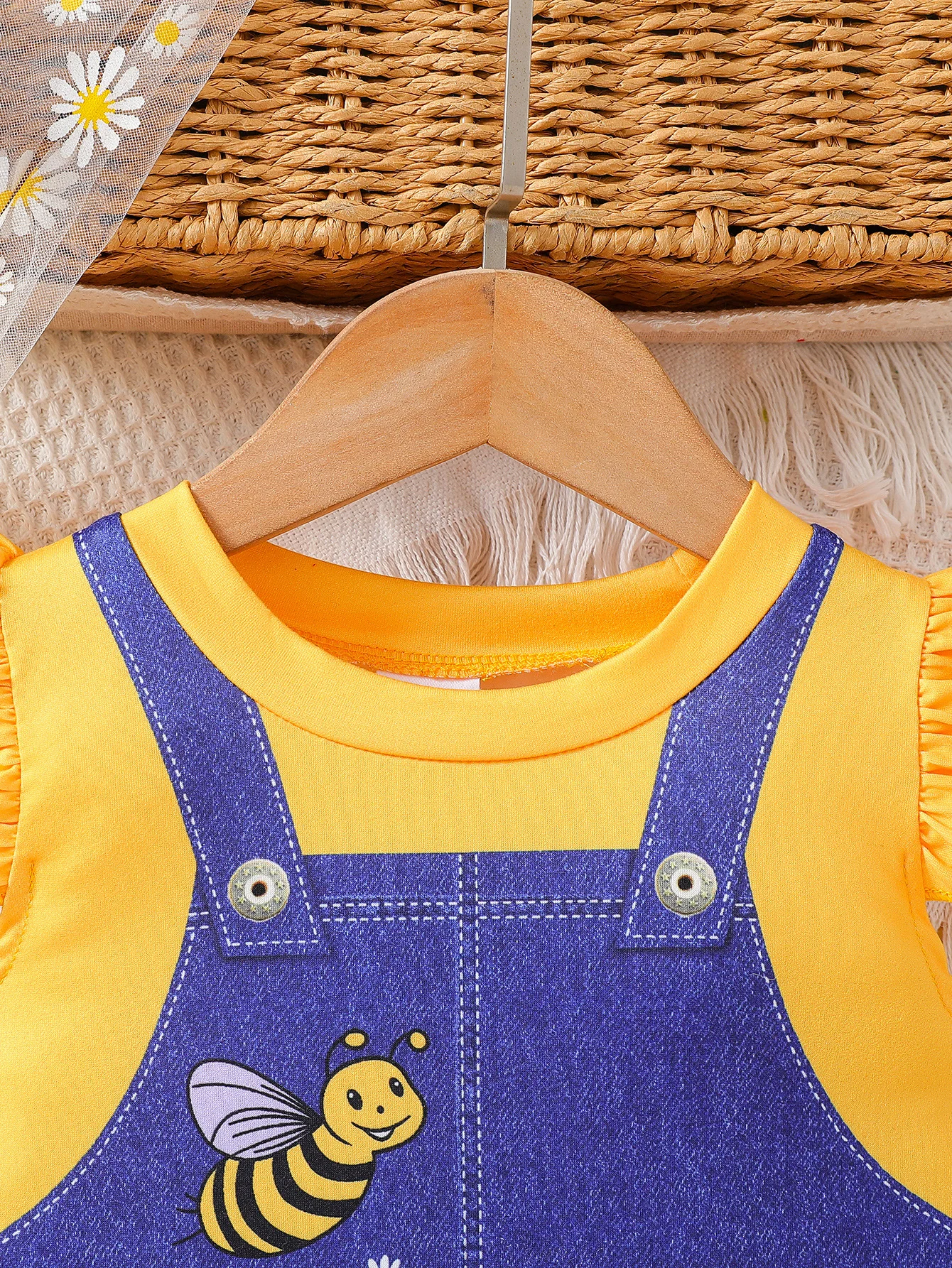 طفلة لطيف الصيف قطعة واحدة وهمية قطعتين حزام الكرتون النحل زهرة تقليد فستان رعاة البقر