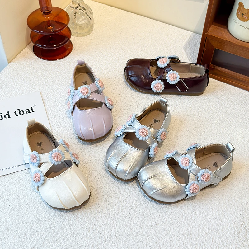 

Kids'Casual Shoes PU Leather Low-Cut Flower Spring Shoes For Girls Anti-slip Hook and Loop Beige Silver Shoes Size 22-31