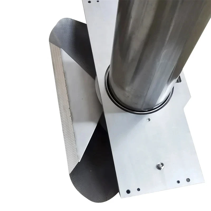Vertical Front Shoulder Of Multifunctional Packaging Hinery