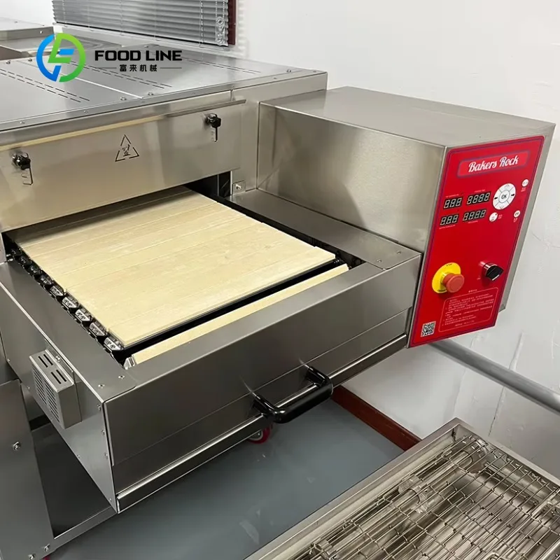 Fast 90 Second Cooking Pizza Conveyor Oven 450℃ Stone Belt Customized For Pita Naan Bakery Equipment