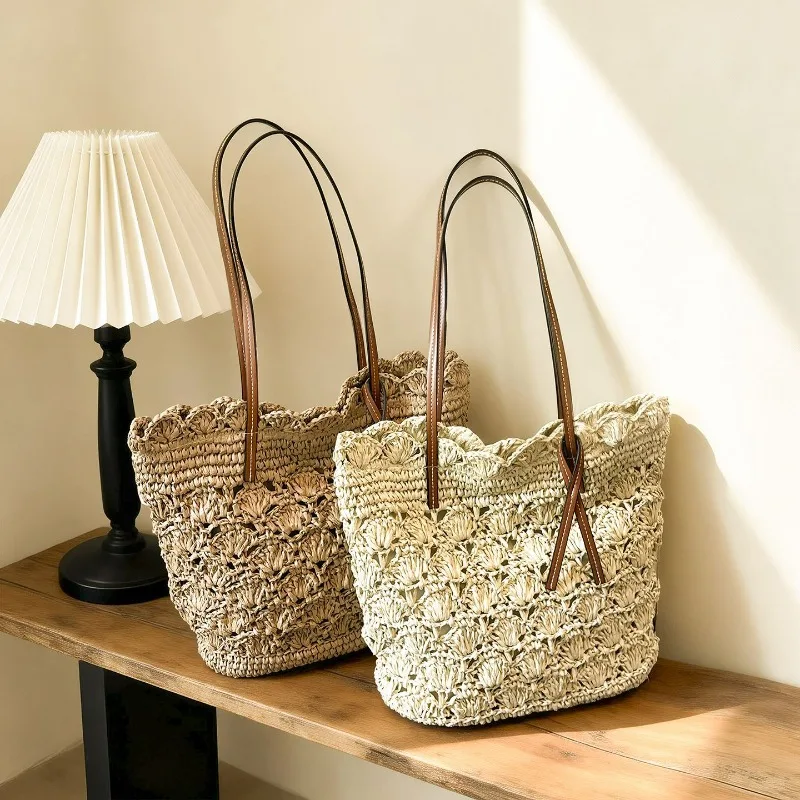 Mori Literary Artistic Style Straw French Niche Woven Bag Large Capacity Shoulder Summer Seaside Vacation Beach Bag Exquisite
