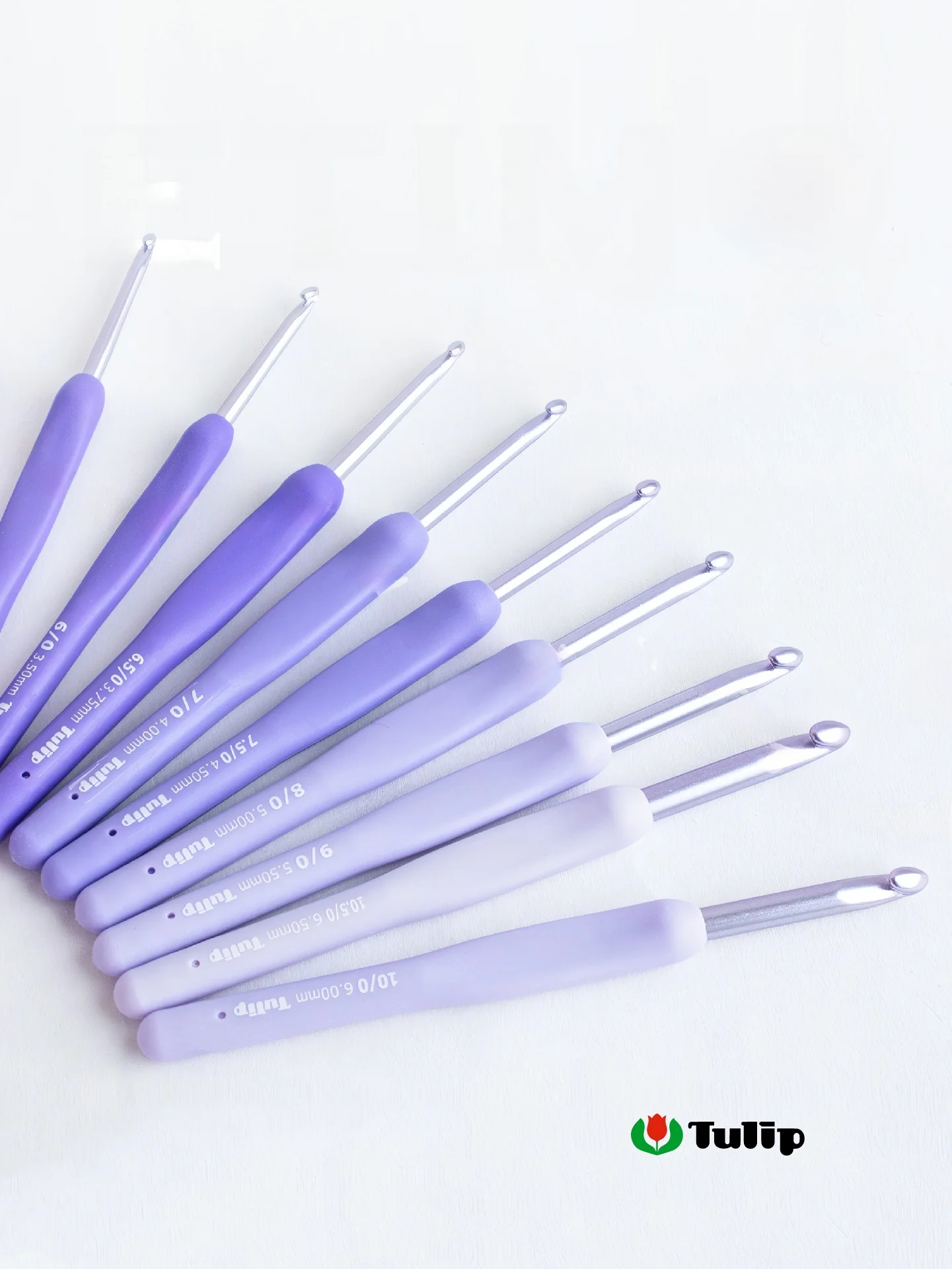 

Original Hiroima Tulip ETIMO Murasaki Soft Handle Light Weight Purple Hook Needle for Sewing DIY Home Fabric Crts